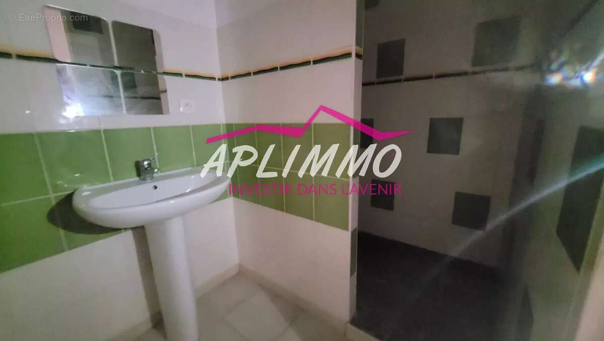 Maison à PUY-SAINT-MARTIN