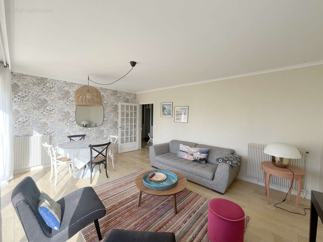 T3 de 80 m2 dans résidence sécurisée, proche golf et plage - photo 4