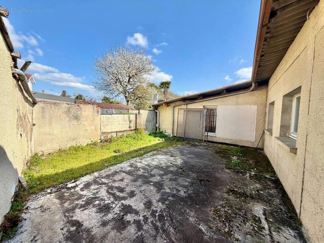 Photo 4 - Commerce à EAUZE