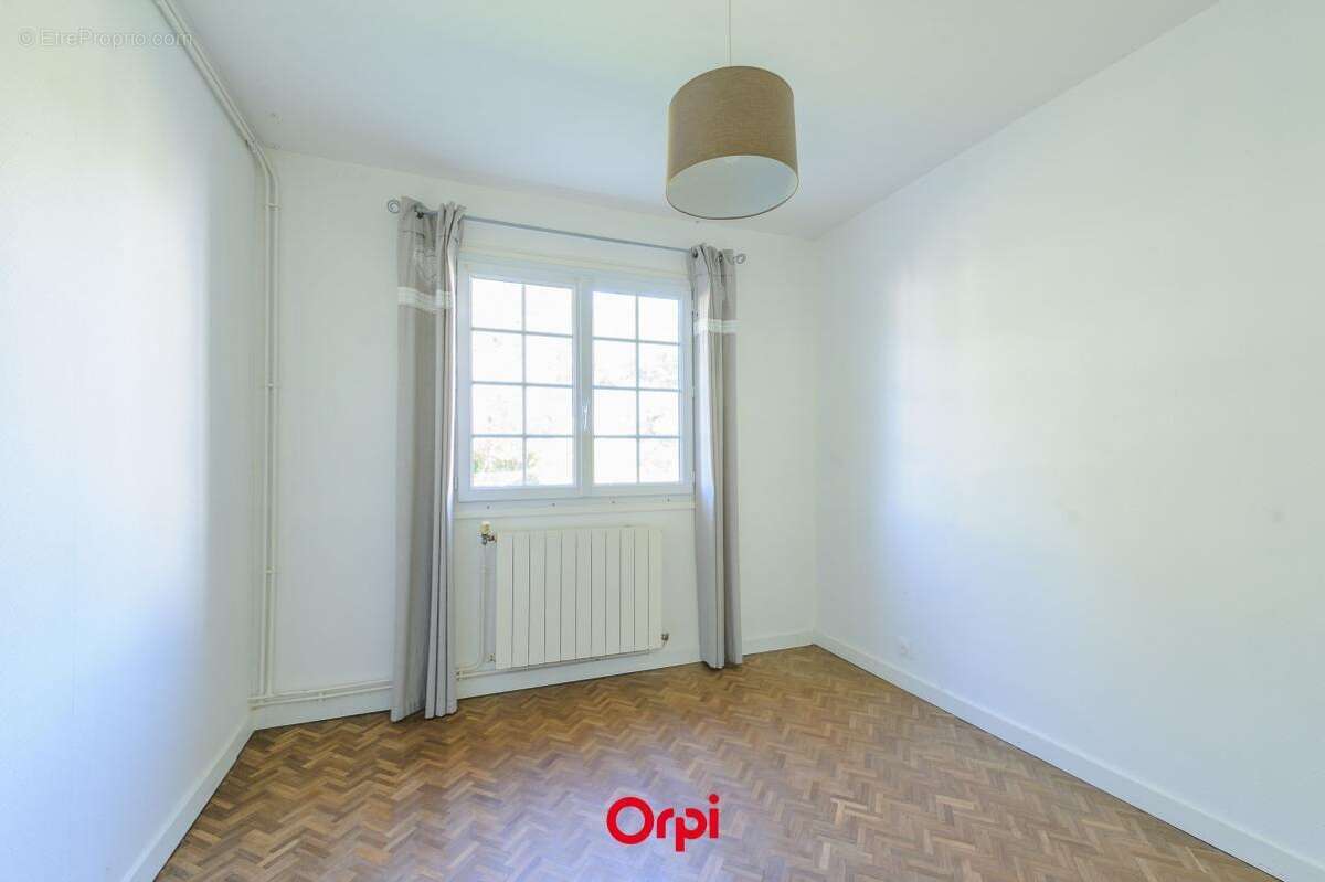 Maison à SALLES-SUR-MER