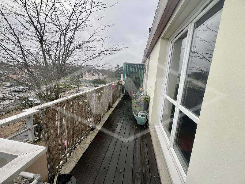 Appartement à COMBS-LA-VILLE