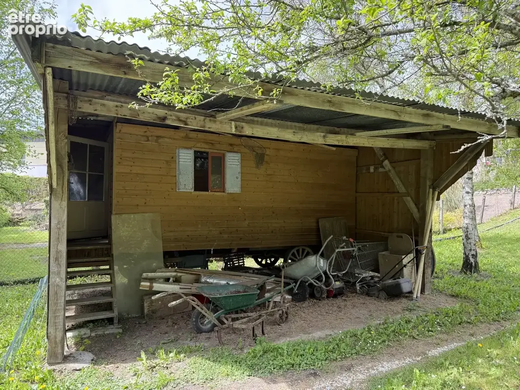 MAISON de 144 m2 sur 2 niveaux et grand garage, dépendances en bordure de Claise. - photo 13