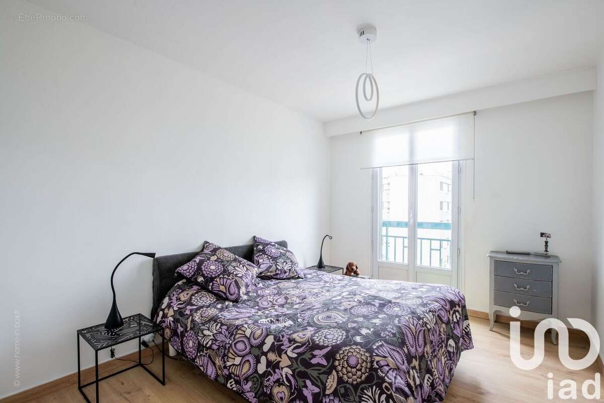 Photo 8 - Appartement à RUEIL-MALMAISON