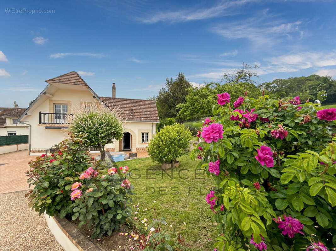 Maison à OISSEL