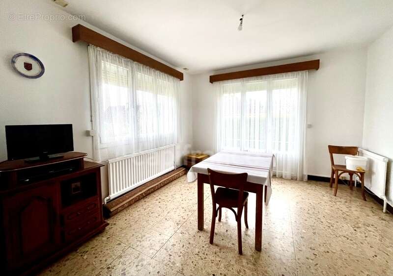 Maison à BETHISY-SAINT-PIERRE