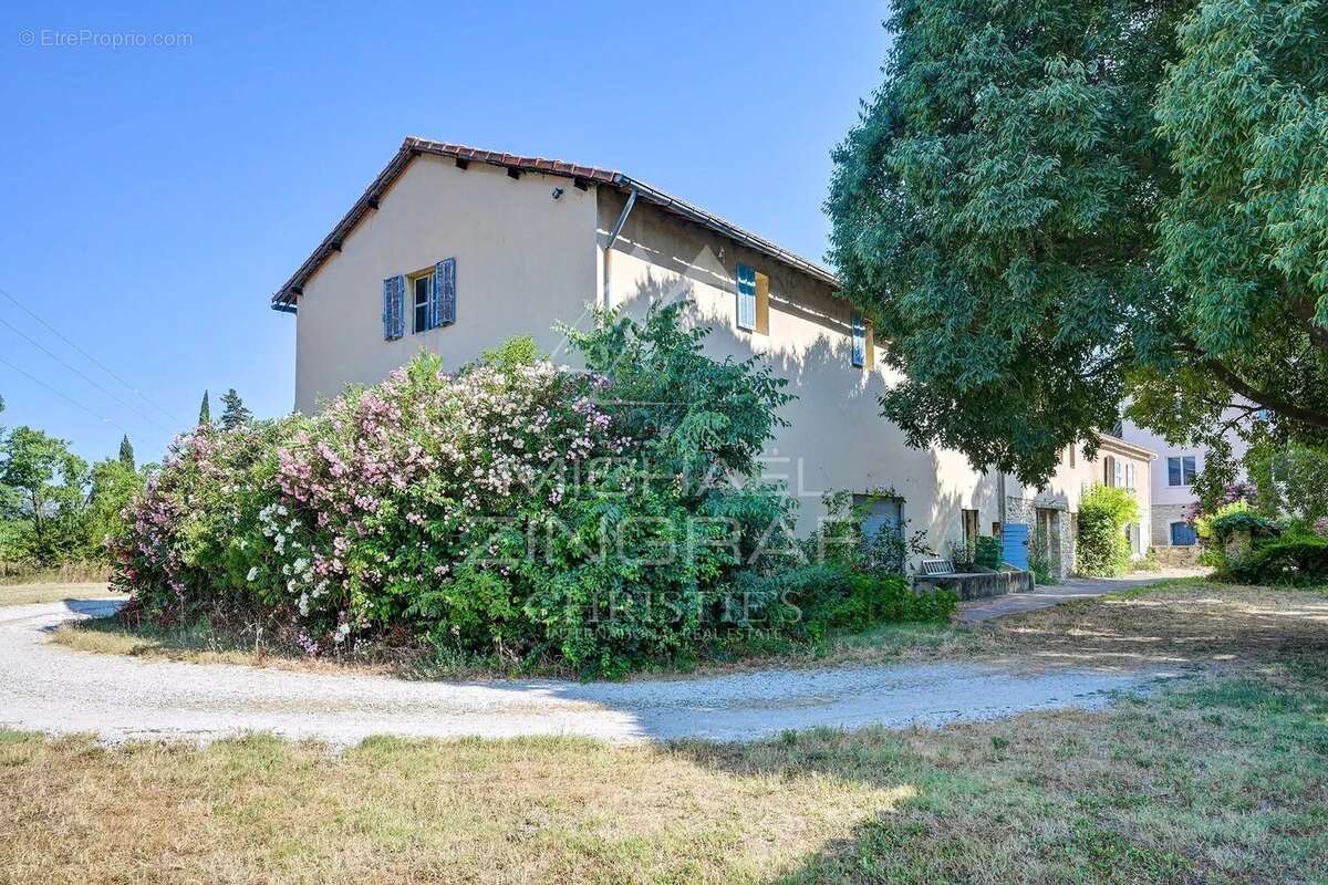 Maison à SALON-DE-PROVENCE