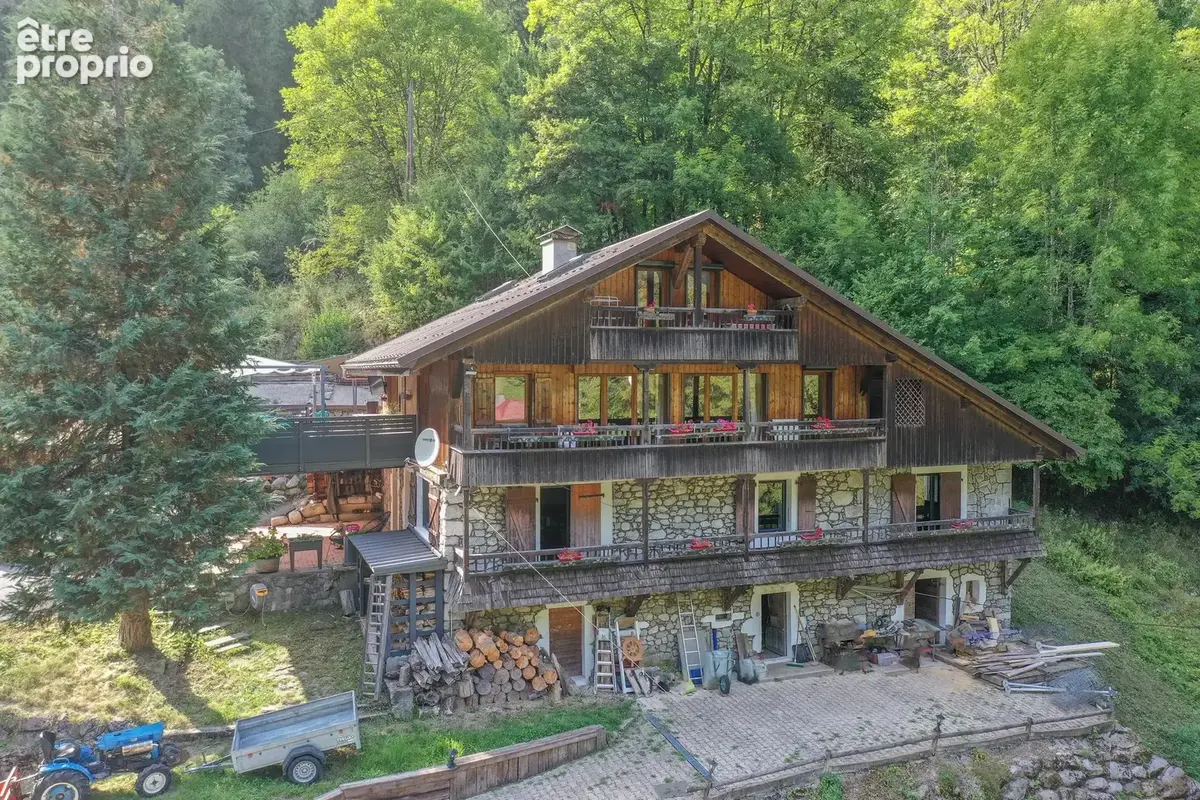 Maison à THONES