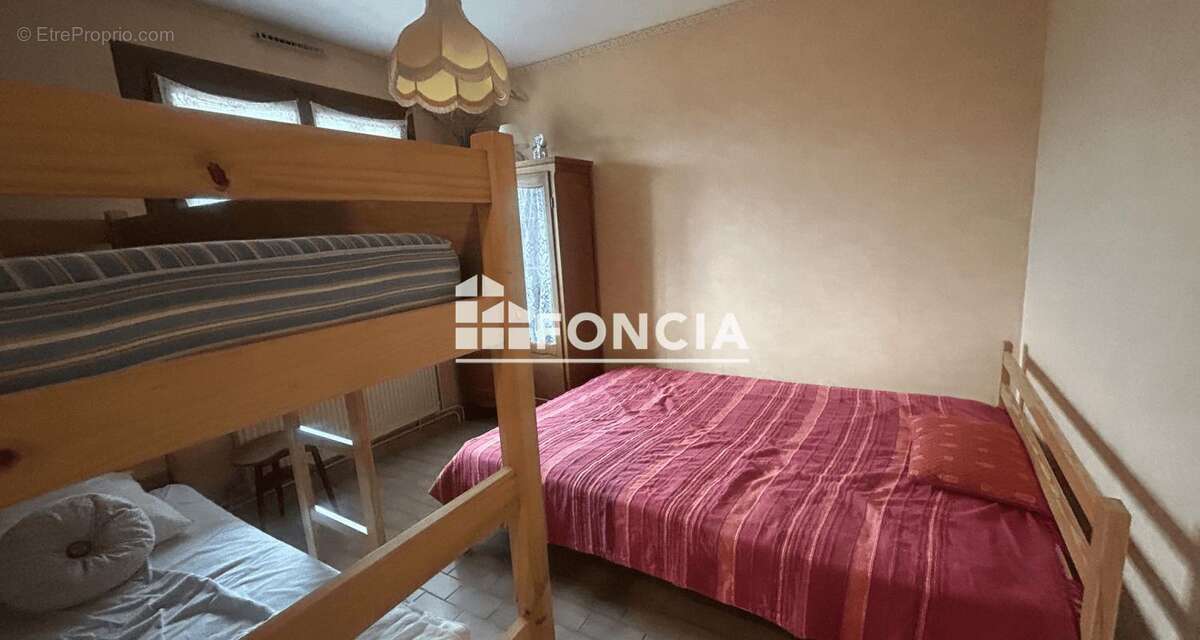 À vendre – T2 avec balcon, cave et parking – Ancelle - photo 6