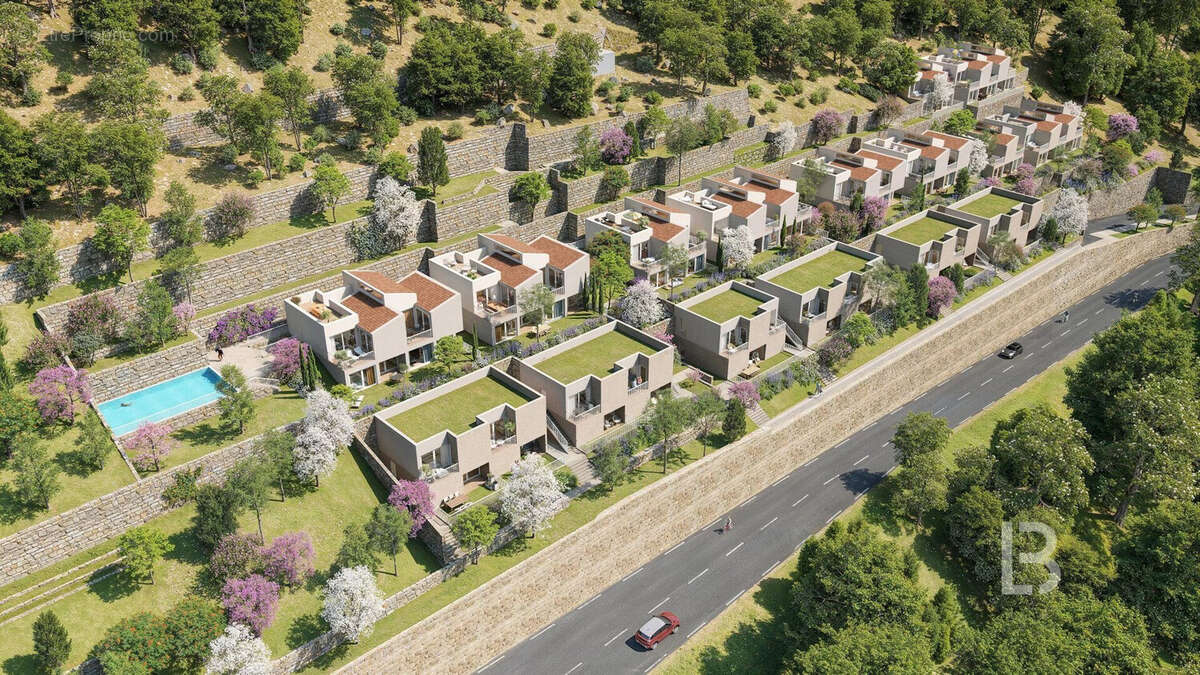 Appartement à LA TURBIE