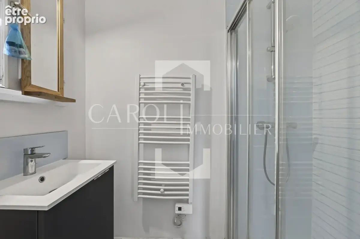 Immobilier de prestige : maison en vente avec 4 pièces à Alex - photo 9