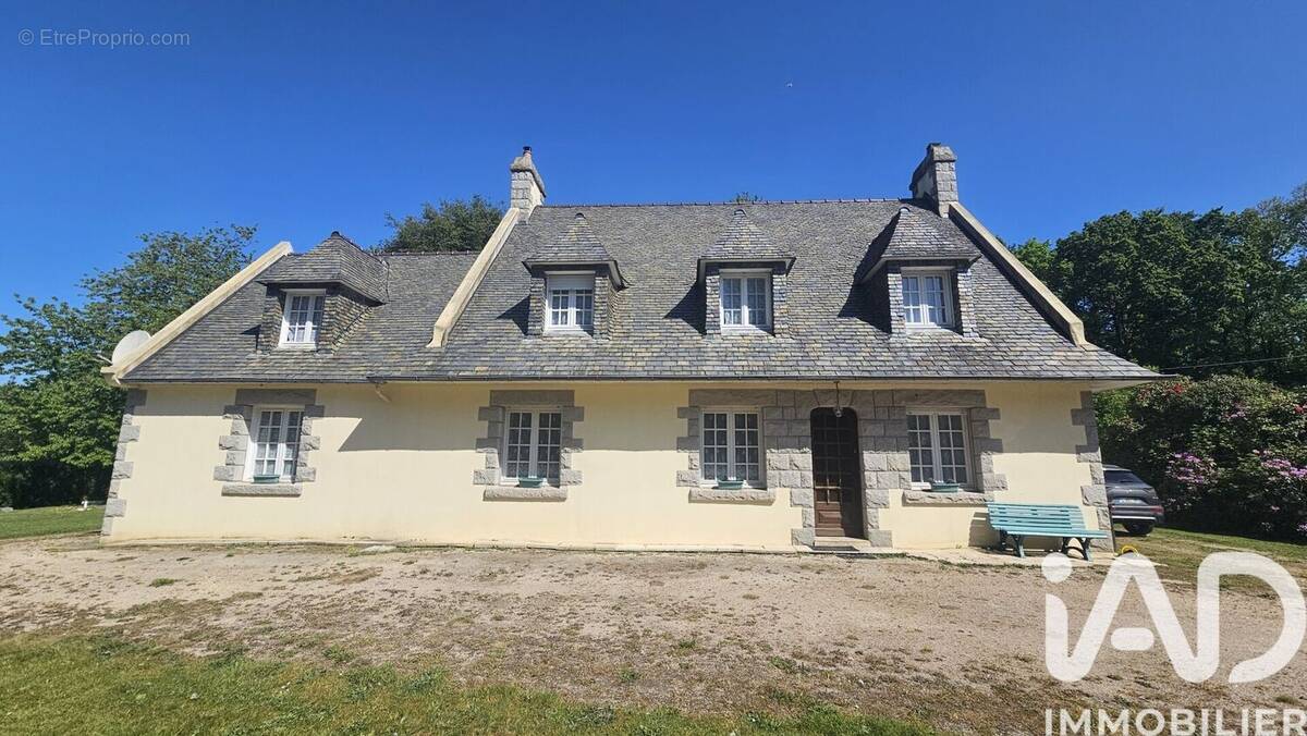 Photo 1 - Maison à PLOUIGNEAU
