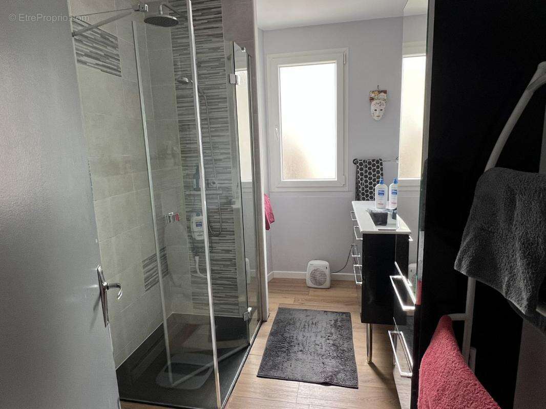 Appartement à LATRONQUIERE