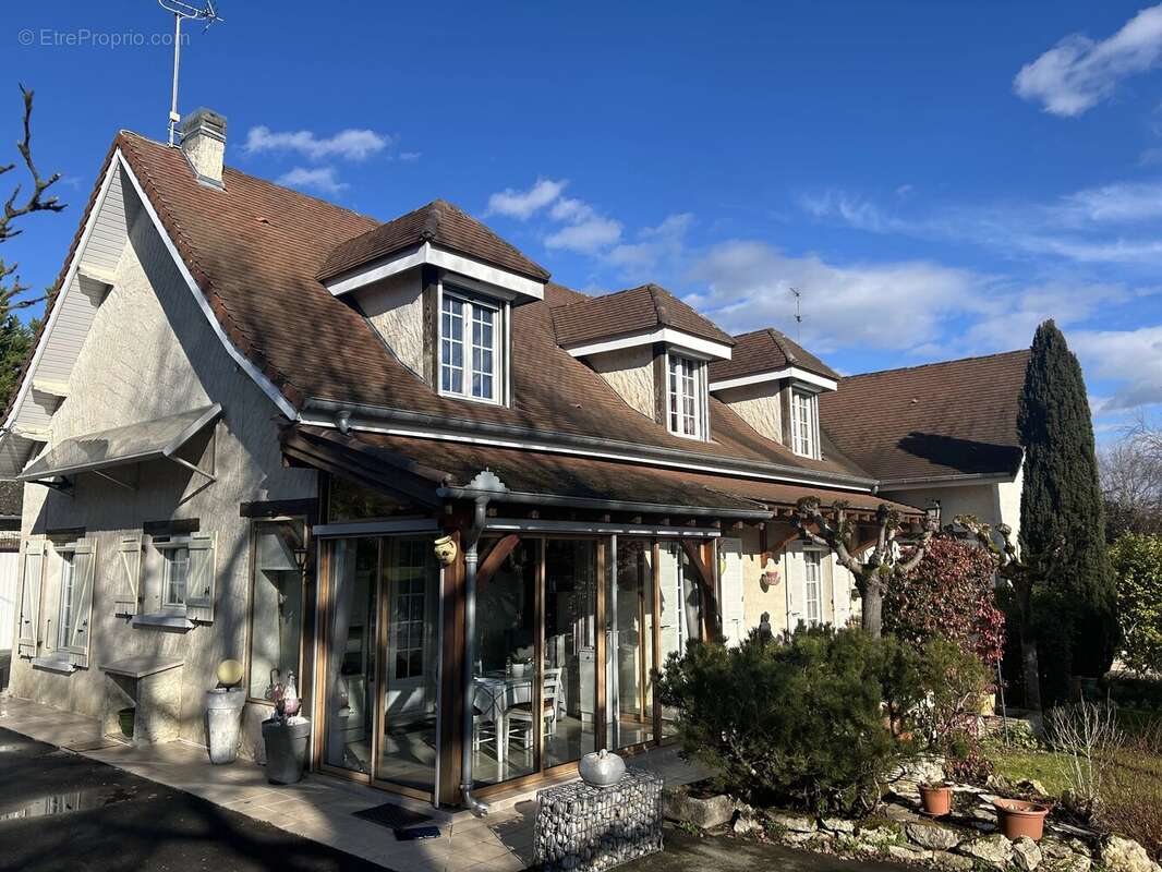 Maison à BEAUMONT-DE-LOMAGNE