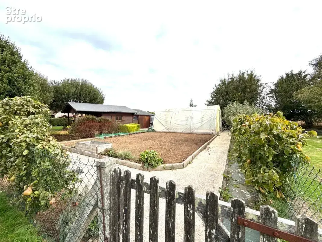 # méautis (50) – propriété de caractère avec plus de 900 m² de bâtiments – idéale pour entrepreneur - photo 19