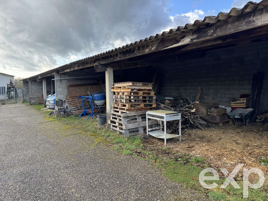 Maison à SAINT-GEORGES-D'ESPERANCHE