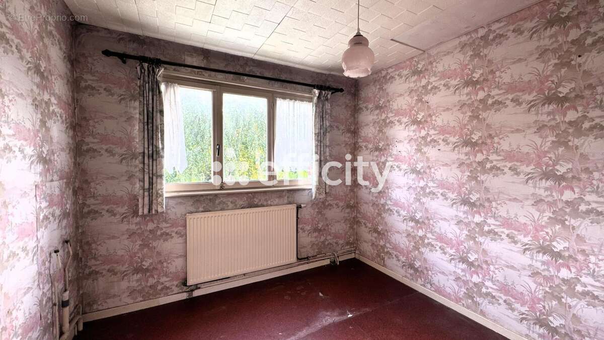 Maison à FACHES-THUMESNIL