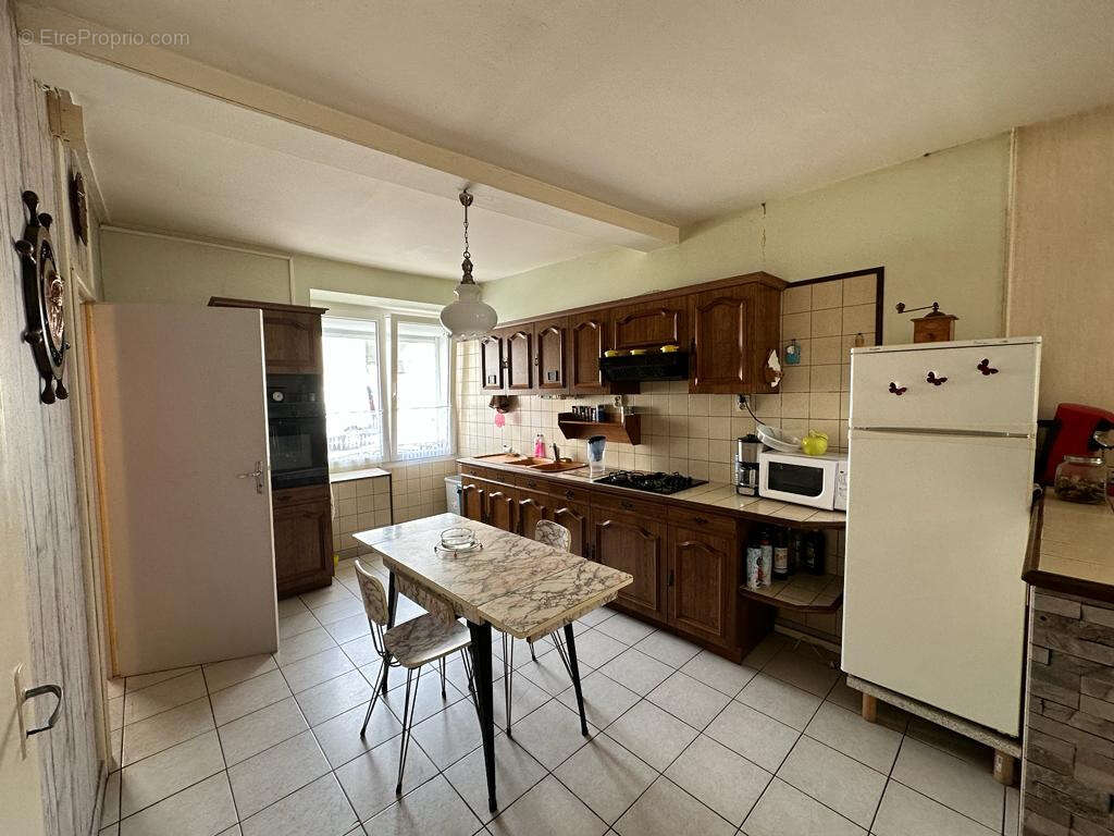 Maison à MORTAGNE-SUR-GIRONDE