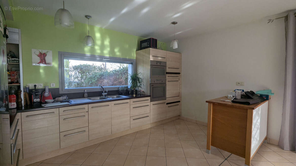 Maison à SAINT-SEBASTIEN-SUR-LOIRE