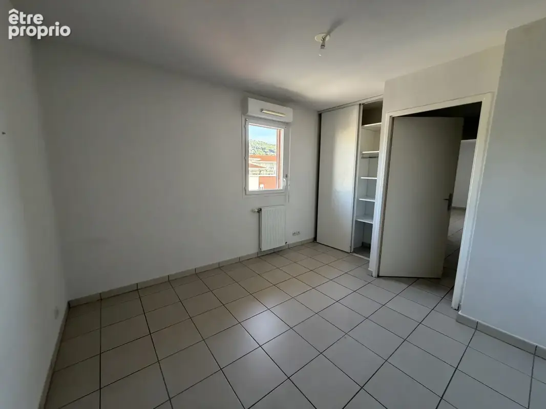 appartement t3 avec piscine terrasse et garage. - photo 7