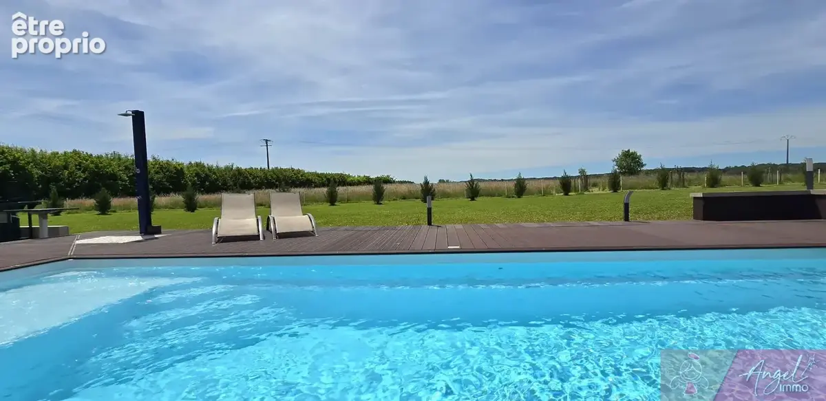 Propriété de caractère sur plus d'1 hectare de terrain - photo 7