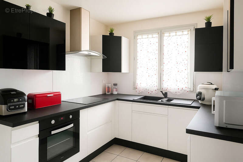 Maison à MONTLOUIS-SUR-LOIRE