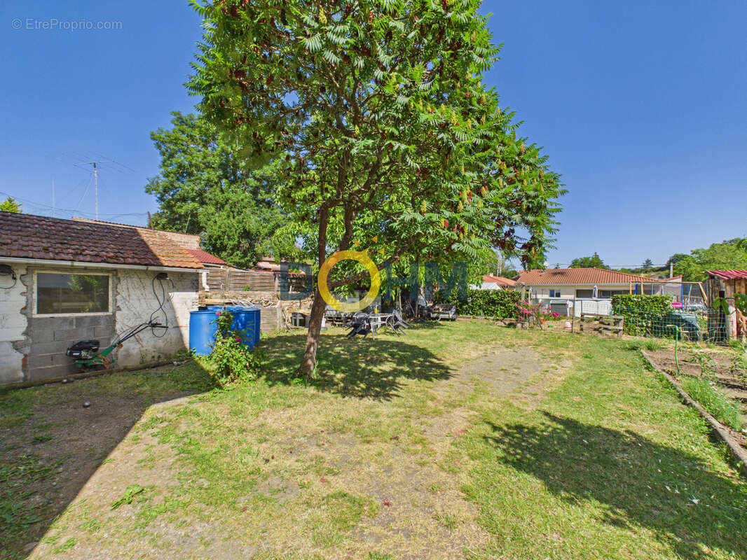 Maison à SAINTE-FLORINE