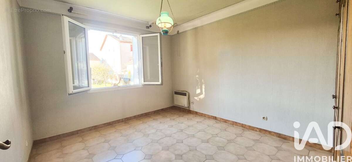 Photo 6 - Maison à SAINT-BAUZILLE-DE-PUTOIS