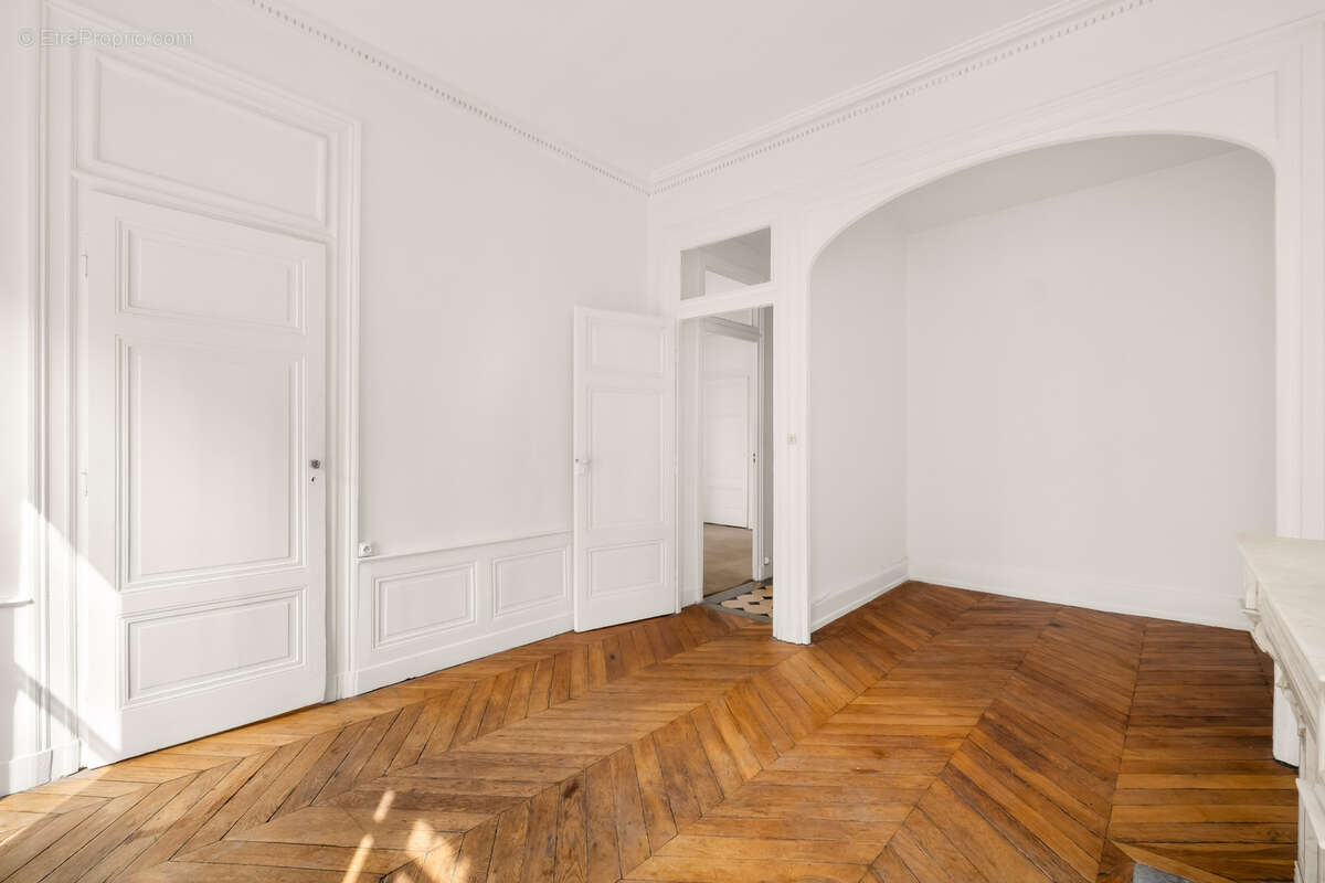 Appartement à LYON-6E