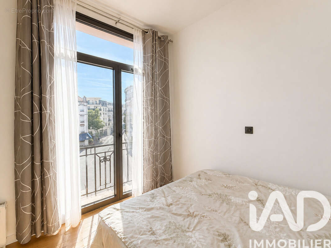 Photo 4 - Appartement à SURESNES