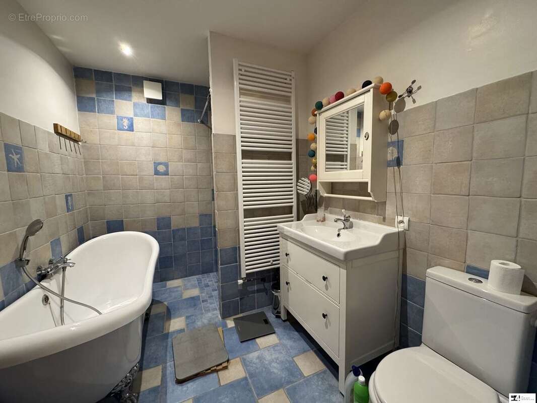 Maison à CAZERES