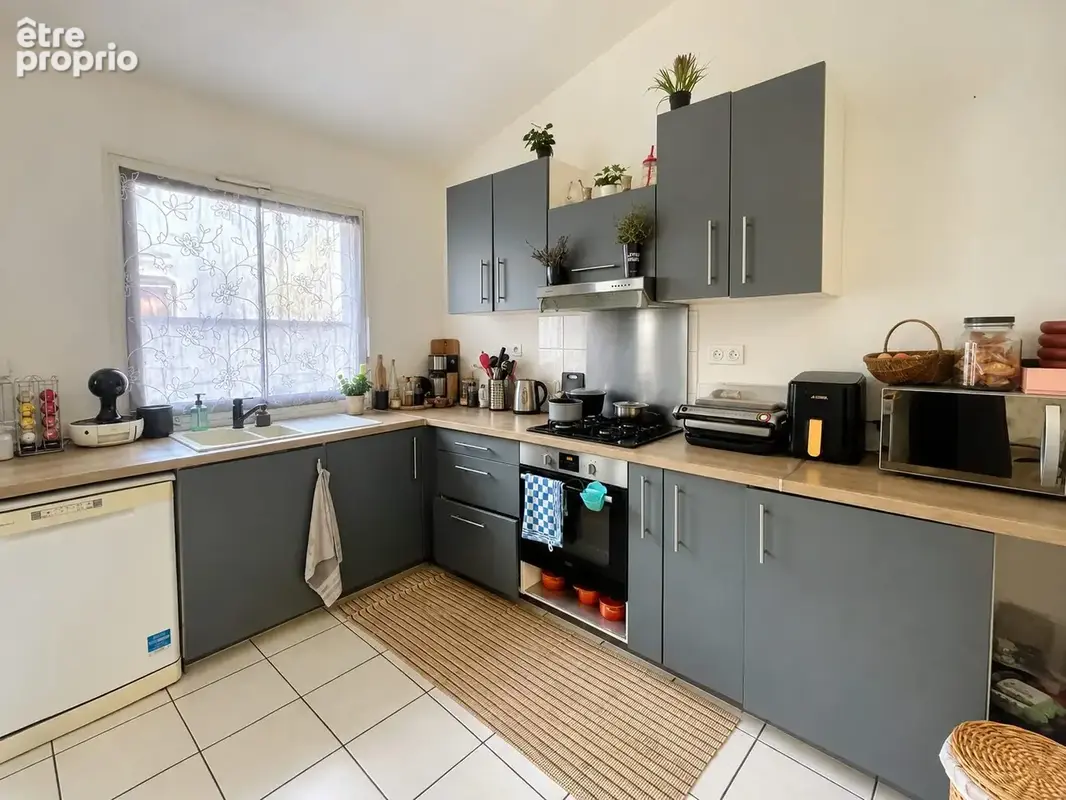 Appartement 370 m² à vendre à Tournon-Sur-Rhone (07300) - photo 4