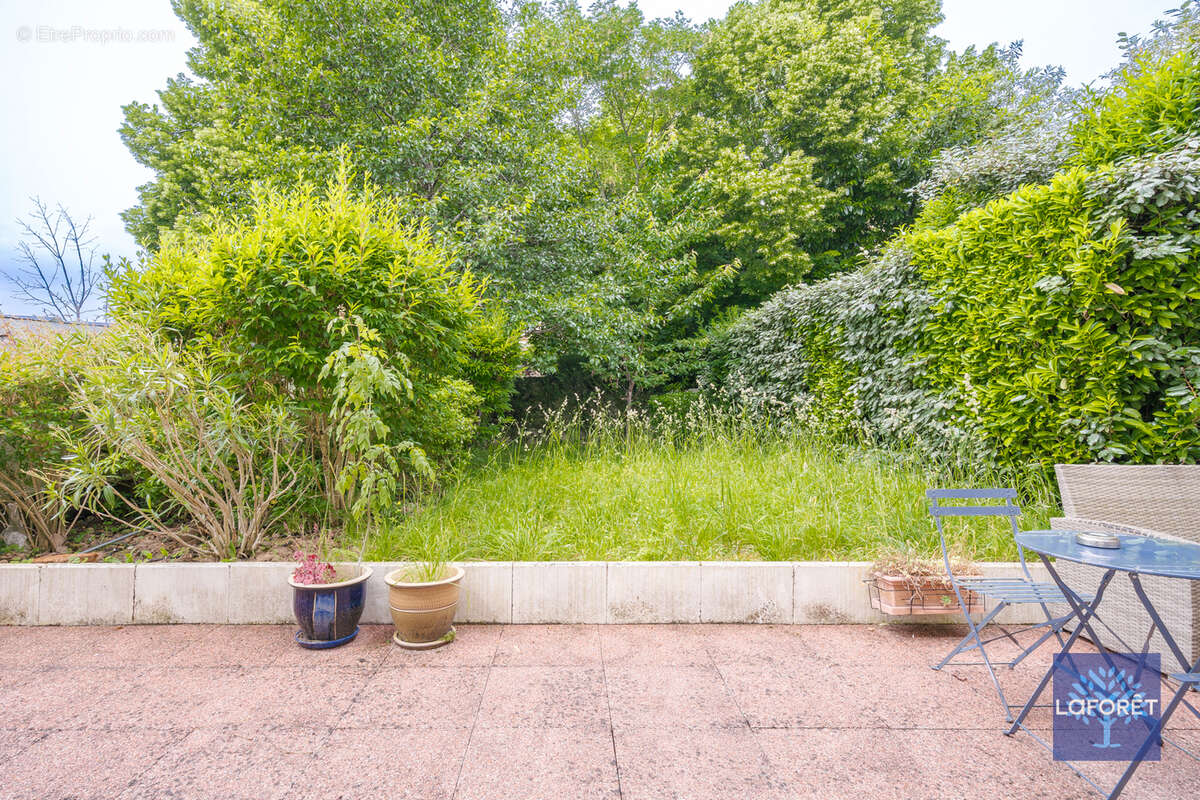 Appartement à LE RAINCY