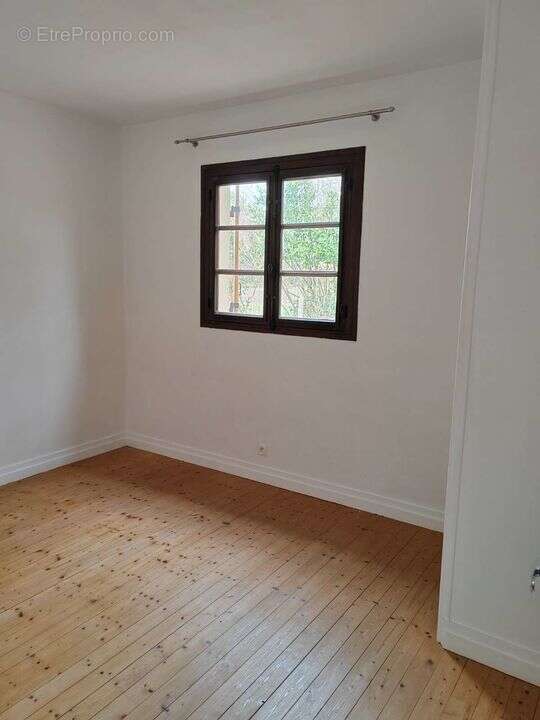 Saint Sauveur- 2 chambres- terrain 935m²- Calme- proximité - Maison à SAINT-SAUVEUR