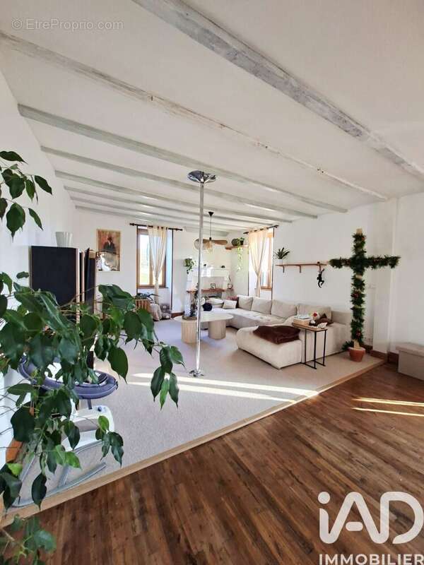 Maison 154 m² à Laprade  - photo 5