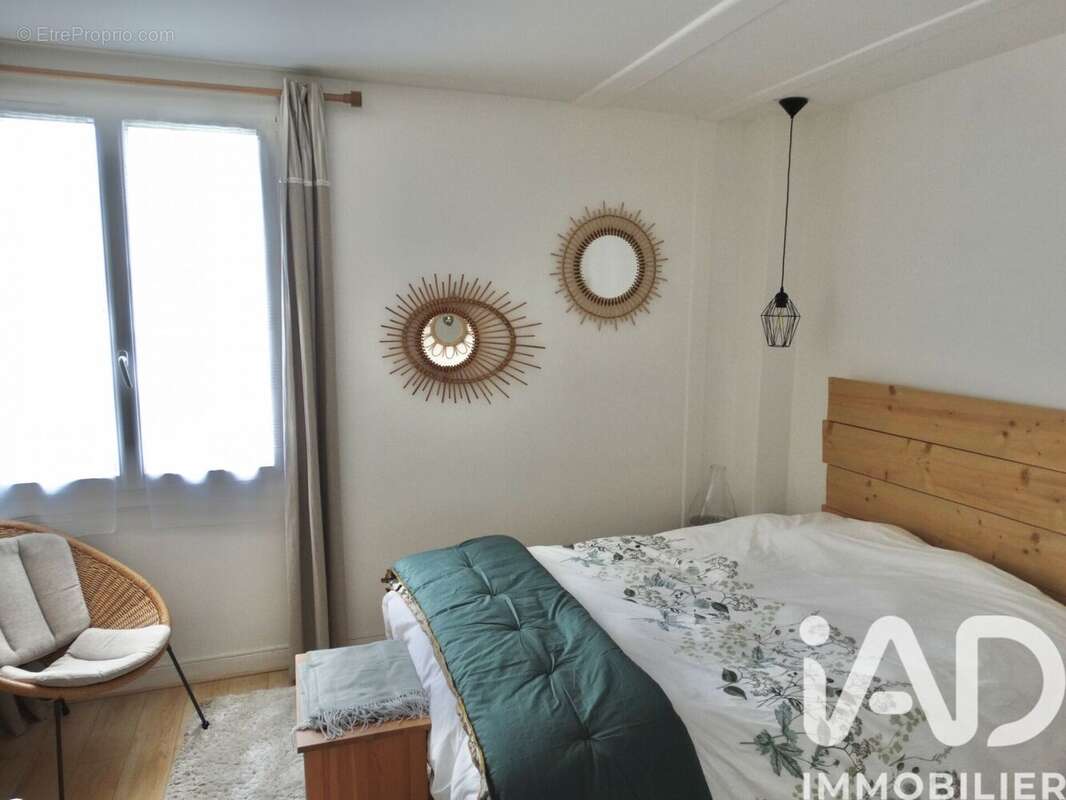 Photo 9 - Appartement à LA CELLE-SAINT-CLOUD