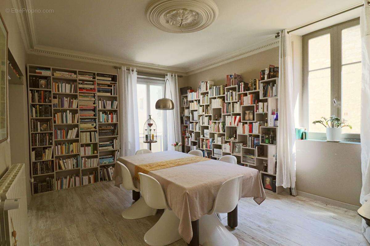 Maison Barbentane 7 pièce(s) 163 m2 - photo 4