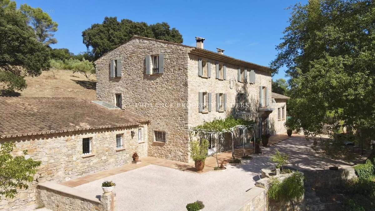 Maison à LE THORONET