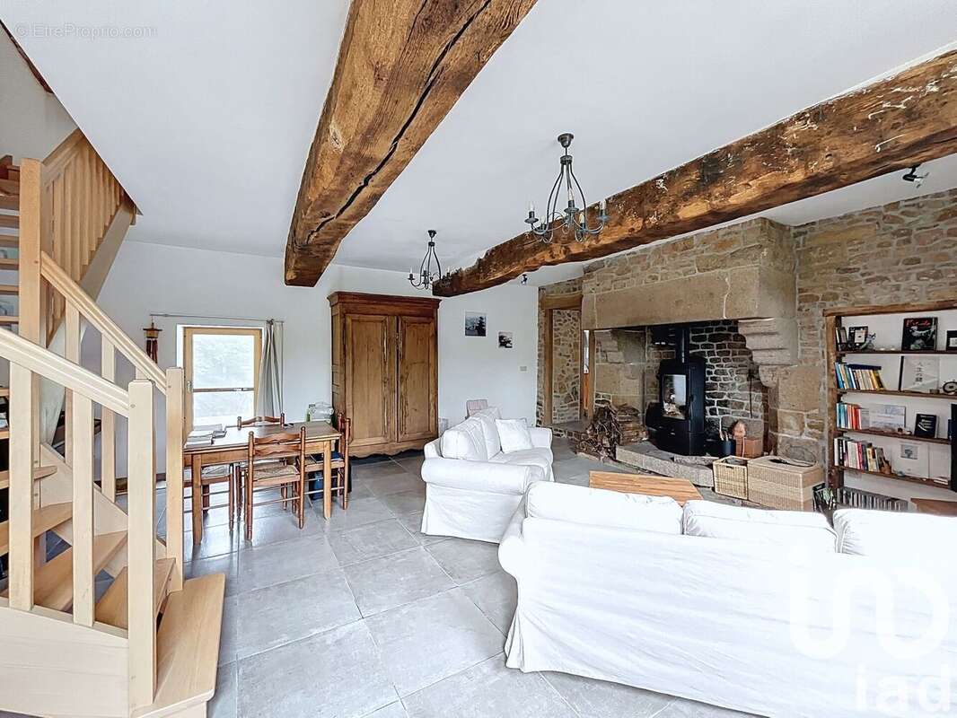 Photo 2 - Maison à MELLE