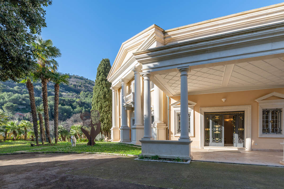Maison à MENTON