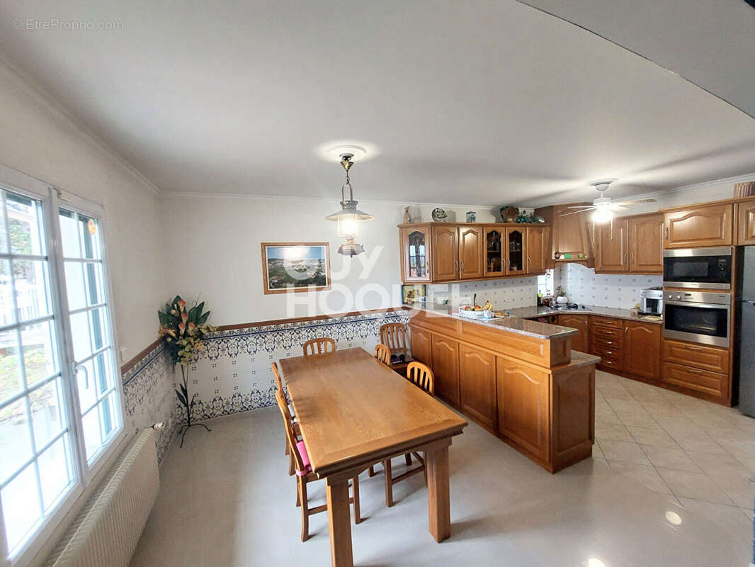 Maison à ROSNY-SOUS-BOIS