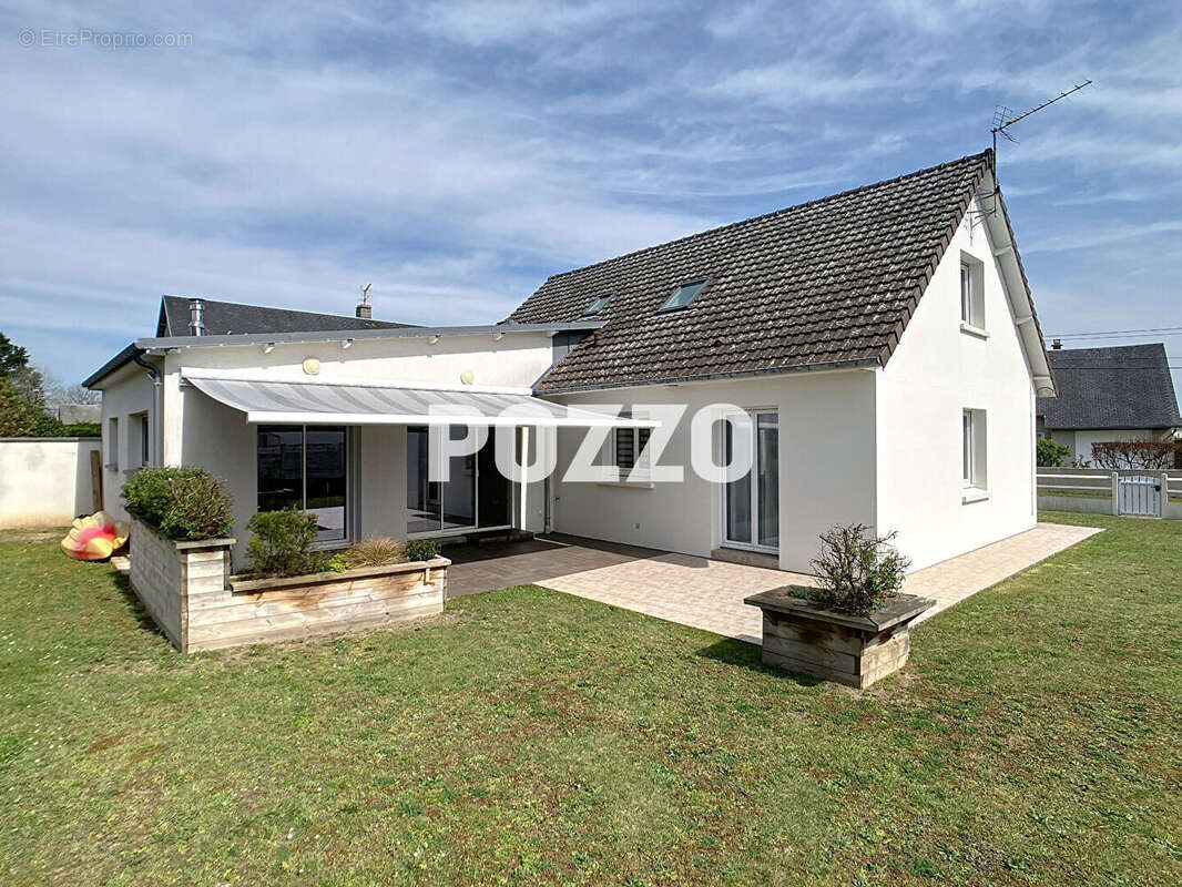 Maison à BREHAL