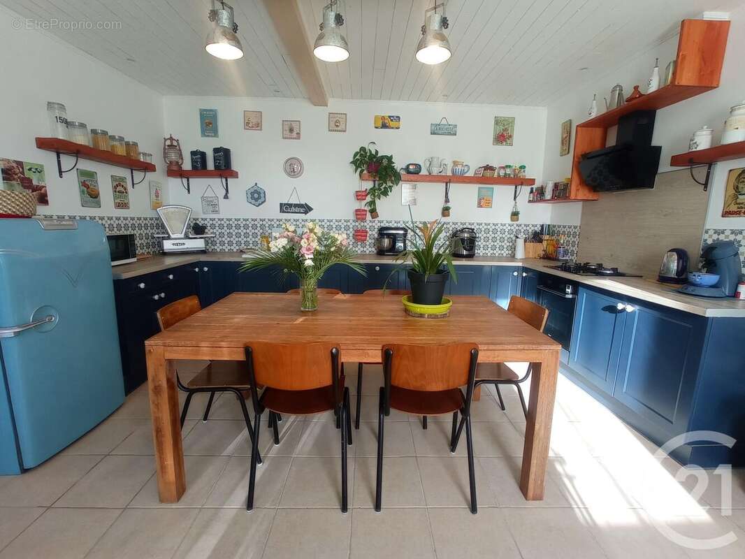 Maison à SAVIGNAC-DE-L&#039;ISLE