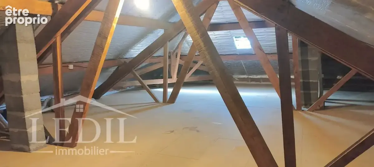 Maison 3 chambres.piscine.Cadre campagne - photo 8