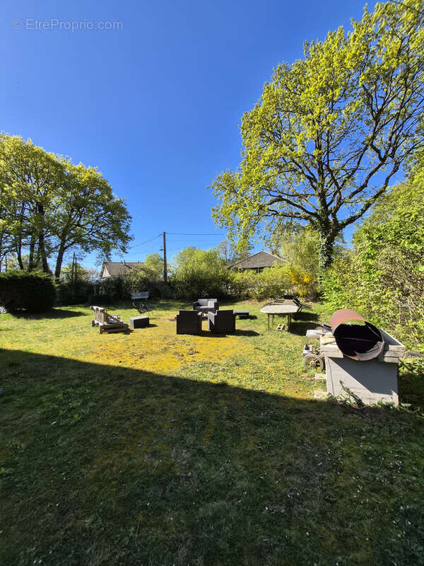 Appartement à VILLIERS-SAINT-FREDERIC