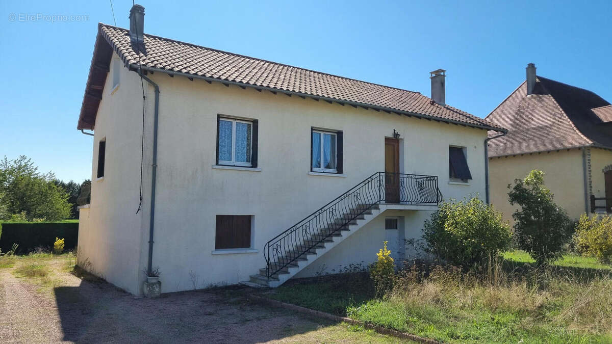 20250918_144748 - Maison à SAINT-SAUD-LACOUSSIERE