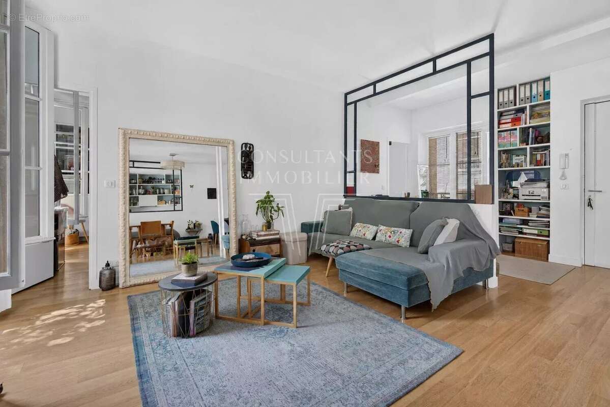Appartement à PARIS-6E