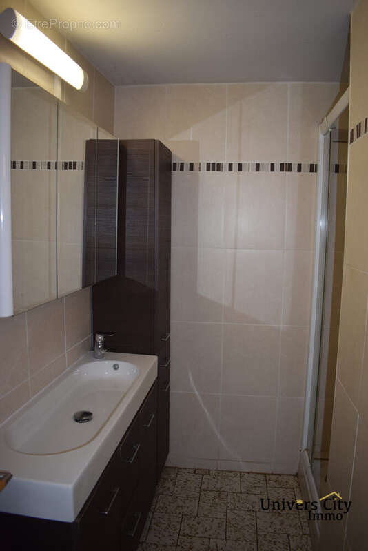 Maison à SAINT-SEBASTIEN-SUR-LOIRE