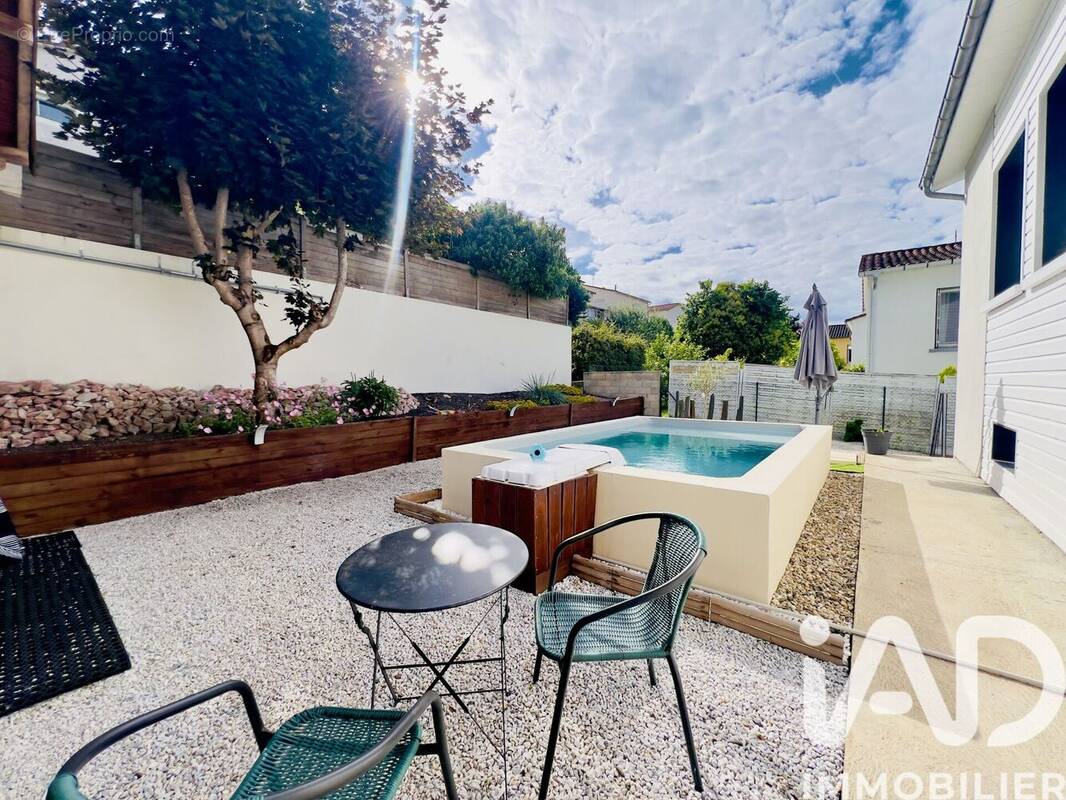 Photo 1 - Maison à LE PASSAGE