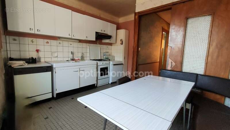 Maison à MONTHUREUX-SUR-SAONE