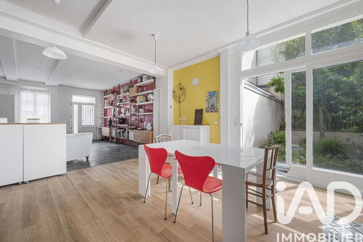 Photo 7 - Maison à IVRY-SUR-SEINE
